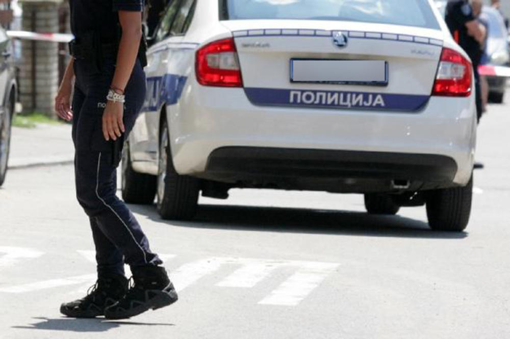 LANČANI NA IBARSKOJ KOD ISKLJUČENJA ZA BARAJEVO: Sudarila se 3 automobila u smeru ka Beogradu