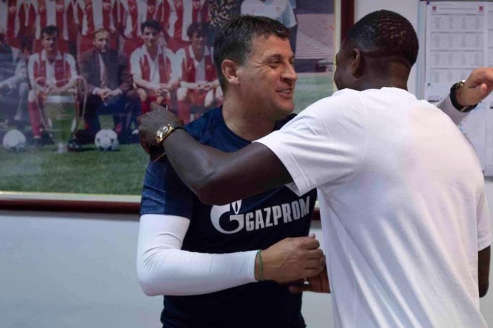 BIVŠI KAPITEN PONOVO NA MARAKANI: Došao po savet kako da igra protiv Partizana, a dobio čvrgu od Milojevića! (FOTO)