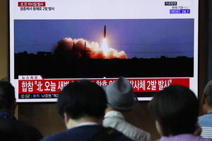 NEŽELJENI BOŽIĆNI POKLON SAD: Severna Koreja bi mogla da testira raketu dugog dometa!