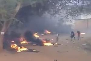 UŽASNA EKSPLOZIJA U TANZANIJI: Skoro 60 ljudi stradalo kad su krenuli da kupe gorivo iz prevrnute cisterne! Jedna cigara napravila katastrofu (VIDEO)