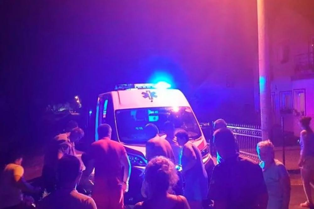 POLICIJA I GRAĐANI PONOVO SPREČILI MIGRANTE DA UĐU U KAMP: Neće ih u centru Bihaća!