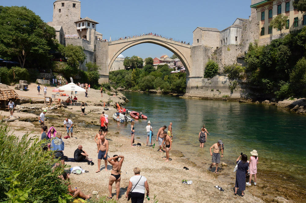 VRELO I U KOMŠILUKU: U Mostaru izmereno 40 stepeni