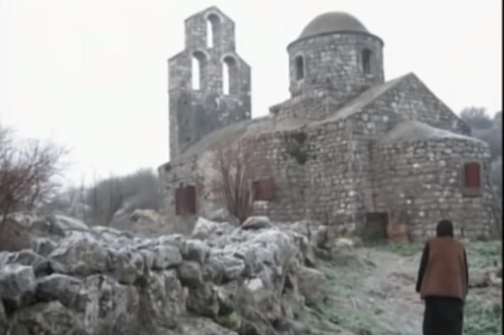 DVADESETORO ALBANACA MALTRETIRA MONAHINJE U PRAVOSLAVNOM MANASTIRU: Iživljavaju se danima i tvrde da je svetinja njihova