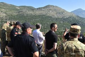 CRNOGORCI ODUŠEVLJENI PATROLAMA S ALBANCIMA: Sad su bezbedniji i građani i turisti!