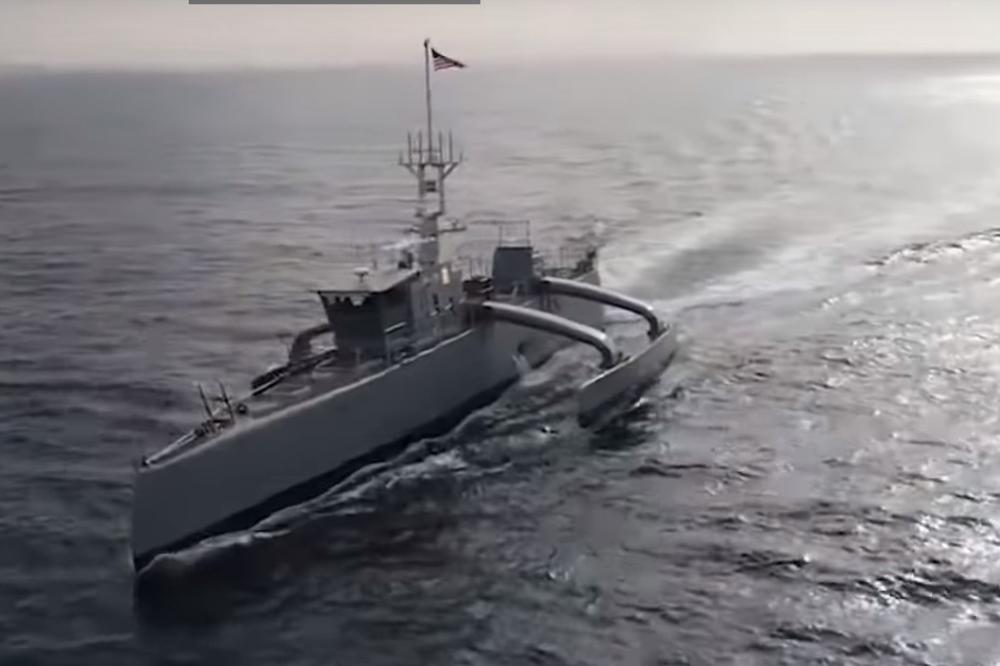 OVO JE PRVI PLOVEĆI DRON: Ovom brodu neće trebati mornari, a evo kako će štititi čitavu AMERIČKU FLOTU (VIDEO)