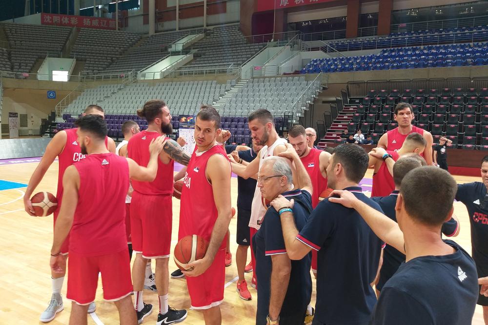 INVAZIJA KINEZA NA ORLOVE Srpski košarkaši izazvali nezapamćeno interesovanje domaćih navijača: Jokić i Bobi u prvom planu