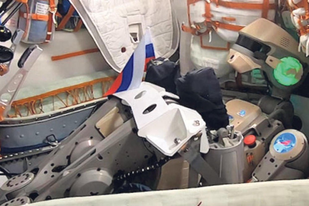 NEUSPEŠNO PRISTAJANJE RUSKE KAPSULE: Robot Fedor nije stigao u svemirsku stanicu!