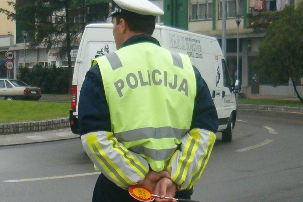 ZA BEZBEDAN PUT DO ŠKOLE: Pojačana kontrola saobraćajne policije i komunalaca pred 1. septembar