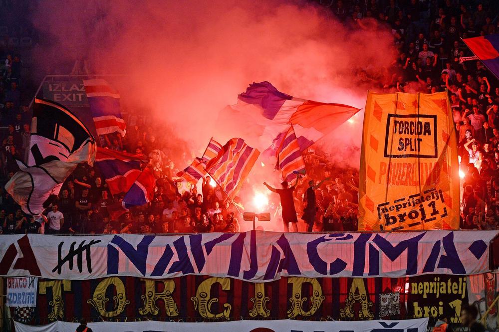 REGION ZGRANUT: Korona kosi sve pred sobom, a Torcida slavi rođendan! Na ulicama Splita preko 3.000 ljudi (FOTO)