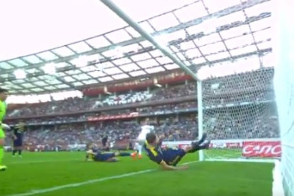 SPEKTAKULARNE ODBRANE RUSKOG FUDBALERA: Za samo nekoliko sekundi spasao dva sigurna gola! Pogledajte šta je uradio igrač Rostova (VIDEO)