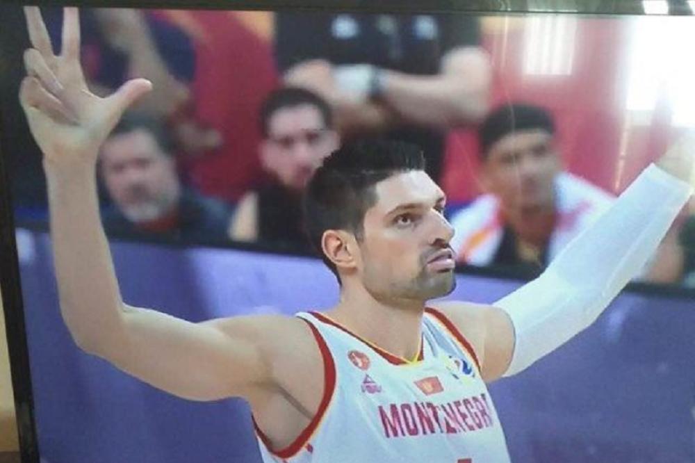 MILOGORCI POBESNELI ZBOG SIMBOLA SRPSTVA! Crnogorski košarkaš i NBA zvezda Nikola Vučević sa TRI PRSTA proslavio trojku, sada ga RAZAPINJU! Zahtevaju žestoku kaznu i SUSPENZIJU IZ TIMA!