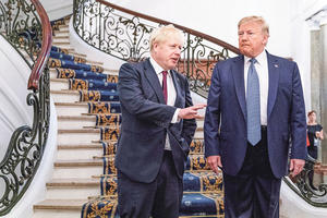 PREDSEDNIK SAD PODRŽAO BRITANSKOG PREMIJERA Tramp: Boris zna kako se pobeđuje!