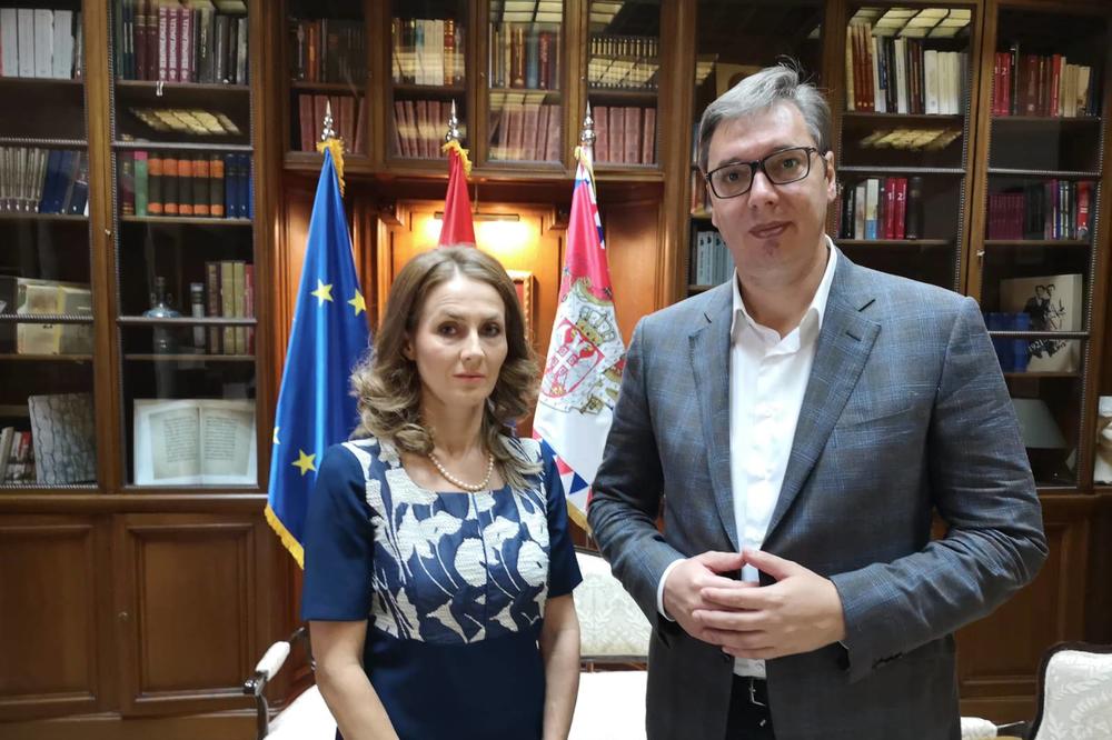 DISKRIMINACIJA MORA DA SE ZAUSTAVI: Vučić u razgovoru sa Poverenicom za zaštitu ravnopravnosti (FOTO)