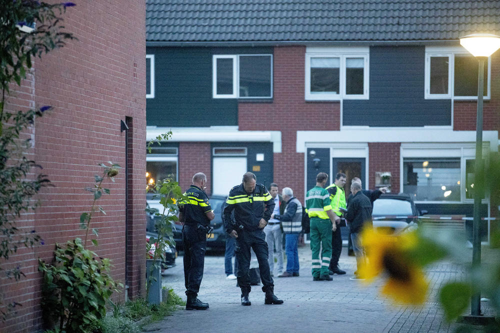 NOVI DETALJI PUCNJAVE U HOLANDIJI: Policajac ubio svoje dve ćerkice, teško ranio suprugu, pa digao ruku na sebe (VIDEO)