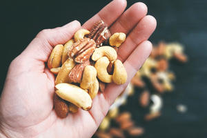 ZDRAVE GRICKALICE: Šaka orašastih plodova za zdravlje i energiju