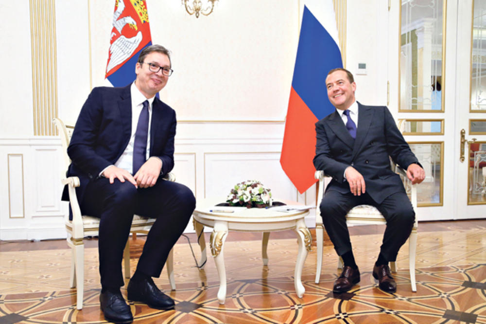 MEDVEDEV ZA VIKEND U BEOGRADU: Sa Vučićem i Brnabićevom o ekonomsko-trgovinskim odnosima