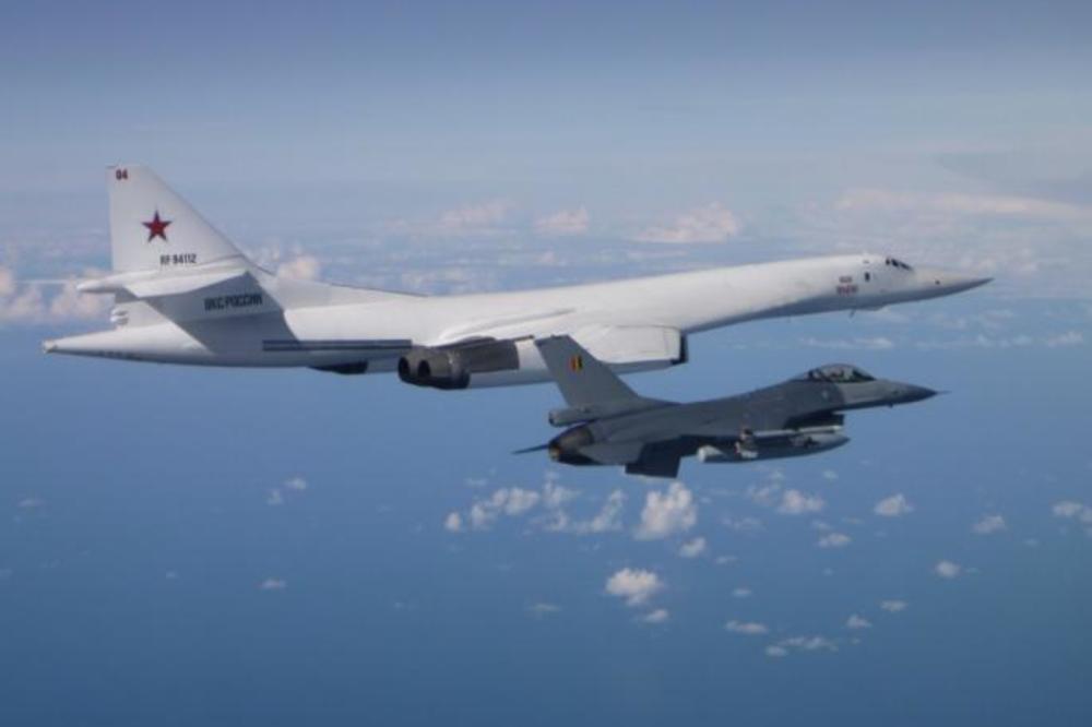 RUSKI LABUDOVI UPLAŠILI NATO: Belgijski lovci F-16 presreli dva bombardera Tu-160