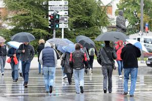 KIŠOVITO, ALI TOPLO: Danas do 22 stepena, narednih dana česta pojava kiše