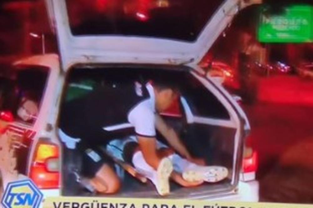 TO JE PROFESIONALNI FUDBAL: Vozač hitne pomoći otišao da jede, pa igrača sa slomljenom nogom u bolnicu vozili u gepeku (VIDEO)