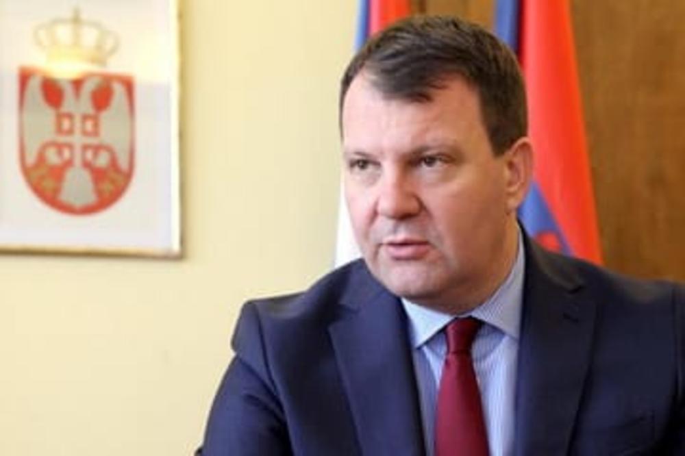 Novogodišnja čestitka predsednika Pokrajinske vlade Igora Mirovića