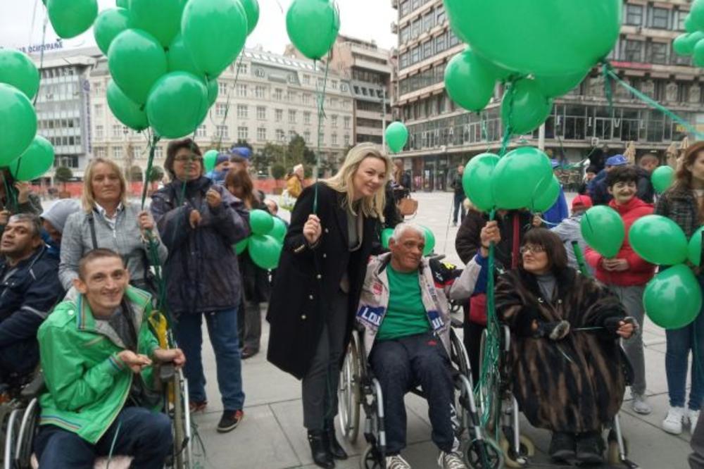 POKRENI SE KAO JEDAN: Beograd se danas zeleni, obeležava se svetski dan  cerebralne paralize (FOTO)