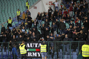 UEFA BEZ MILOSTI PREMA BUGARIMA: Zbog rasizma kazna od 85.000 evra i jedan meč bez publike!