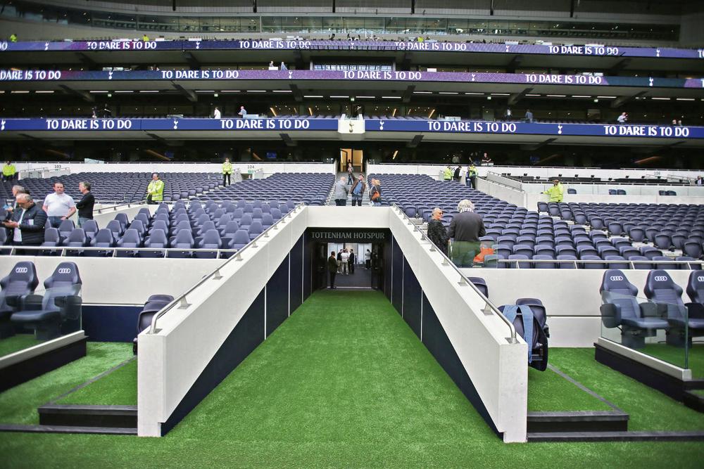 novi Vajt hart Lejn, Vajt Hart Lejn, stadion