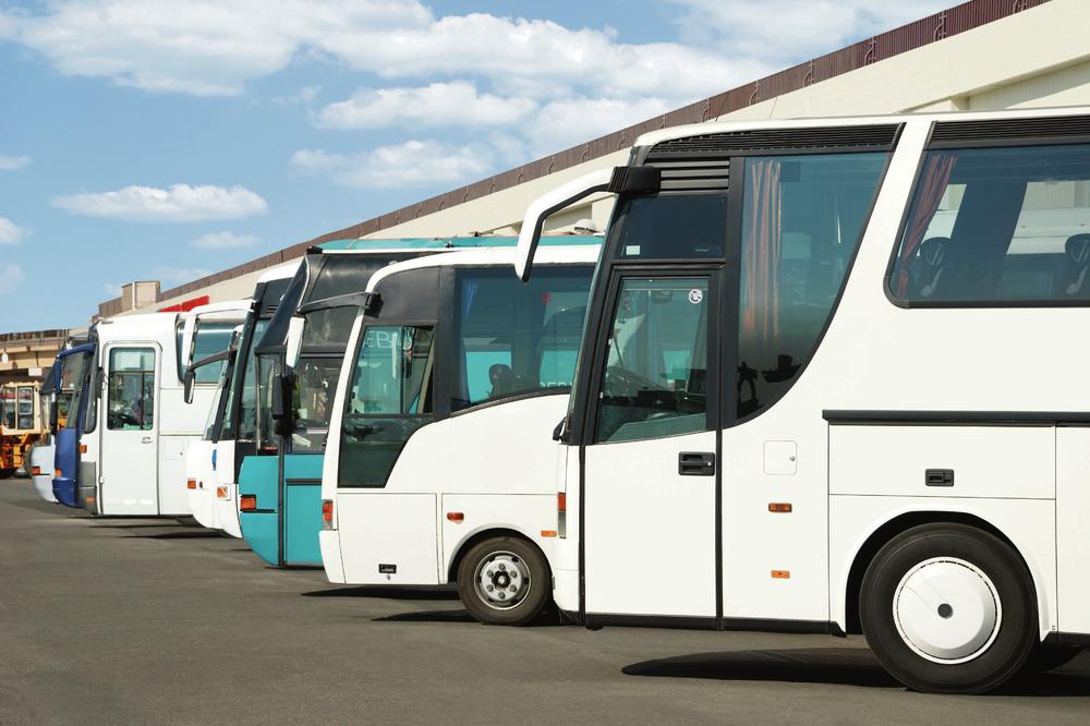 SRPSKI TURISTI PROLAZE KROZ NOĆNU MORU U HRVATSKOJ: Autobus se pokvario, a putnicima rečeno da skupe pare i da se SNALAZE SAMI