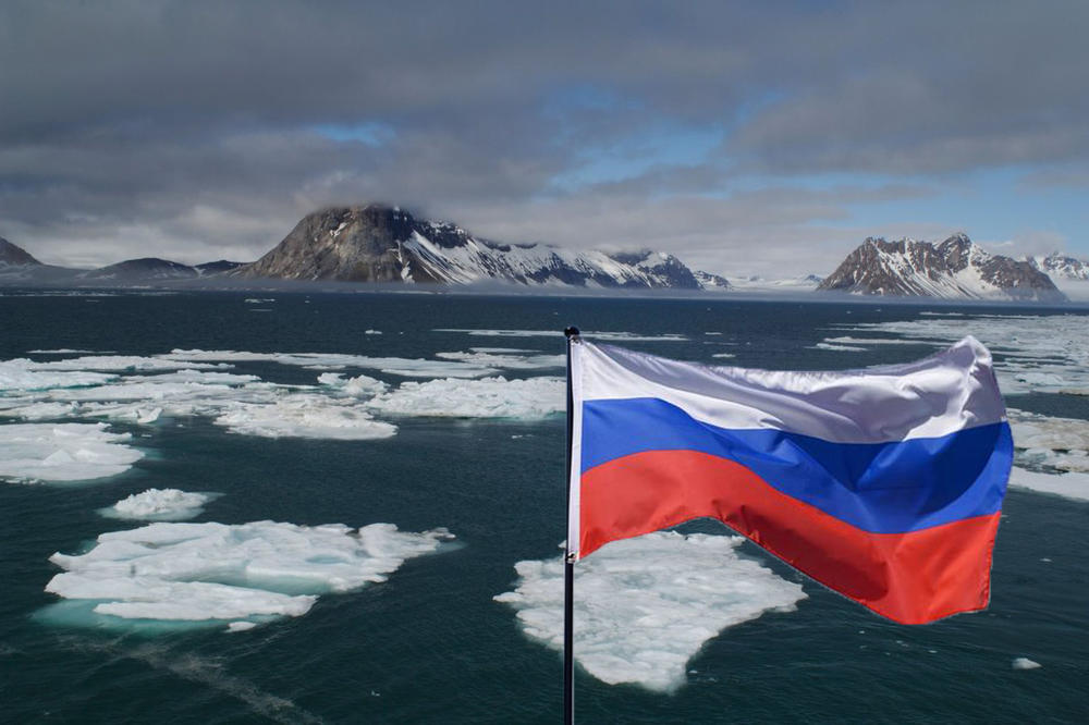 RUSIJA STVARA NAJVEĆI POMORSKI PLOVNI PUT: Povezaće tri okeana, a sneg i led Arktika neće više biti problem!