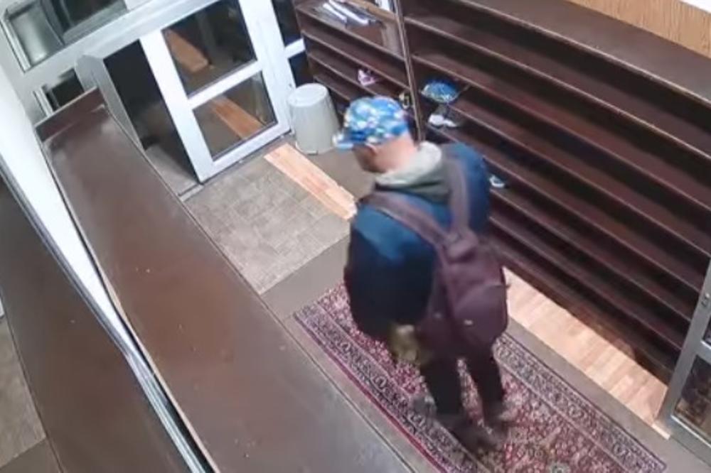 KAMERE SNIMILE LOPOVA: Ušao u sarajevsku džamiju i krao patike! (VIDEO)