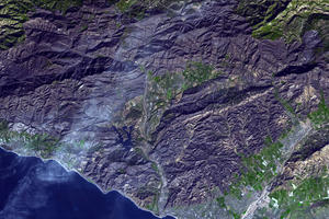 POŽARI U KALIFORNIJI SE VIDE ČAK IZ SVEMIRA: Vatrena stihija besni već danima, a sada je NASA objavila OVU fotografiju! (FOTO)