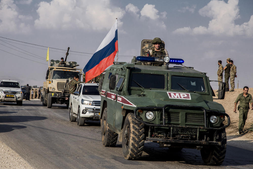 RUSIJA RASPOREDILA HELIKOPTERE U SIRIJI: Pojačanje za ruske vojnike na terenu duž granice sa Turskom!