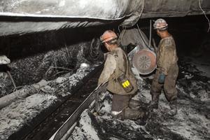 UŽAS U RUSIJI: Izbio požar u rudniku, dva rudara nestala! Istraga je u toku!
