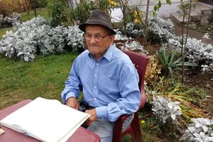 MILENKO (97) IZ VRDILA NIJE KLASIČAN PENZIONER: 40 godina piše dnevnik, a za 100. rođendan ima POSEBNU ŽELJU (FOTO)