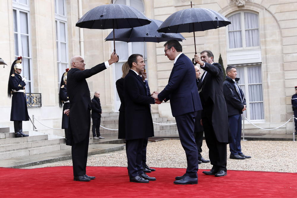 VUČIĆ NA VEČERI S MAKRONOM I LIDERIMA: Uvod u najvažniji razgovor sa francuskim predsednikom