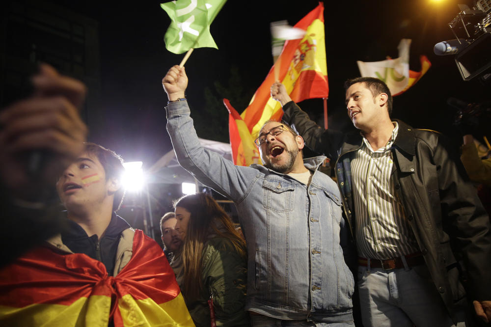 PIROVA POBEDA SOCIJALISTA U ŠPANIJI: Nemaju većinu, a desničari imaju za trećinu više poslanika