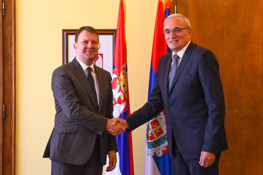 Predsednik Mirović primio novoimenovanog ambasadora Crne Gore