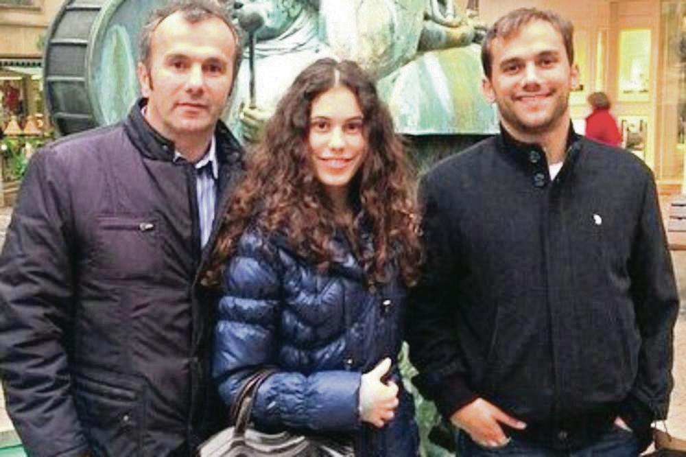 Narušeni odnosi... Dejan Savičević sa ćerkom Tamarom i sinom Vladimirom
