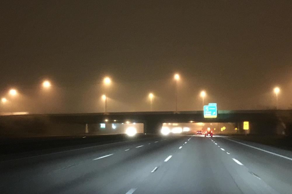 UPOZORENJE VOZAČIMA: Magla, sumaglica i niski oblaci mogu otežati vožnju