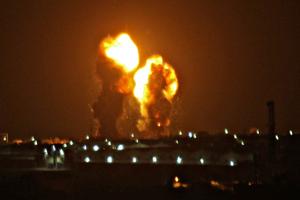 PREKINUTO PRIMIRJE: Izrael izveo vazdušne napade nakon raketiranja iz Gaze! (VIDEO)