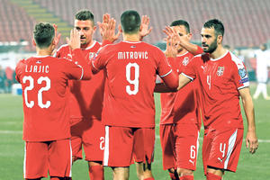 BEZ PROMENA: Fudbalska reprezentacija Srbije i dalje 29. na FIFA listi (FOTO)