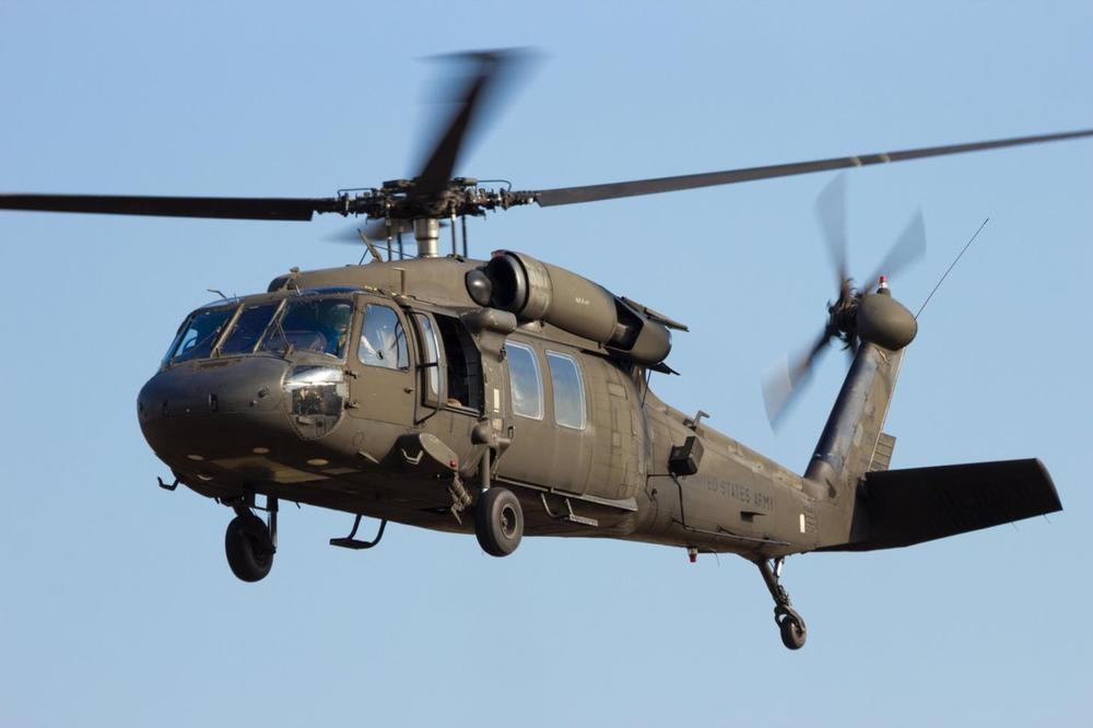 DRAMA U AMERICI: Nestao helikopter sa pet marinaca!
