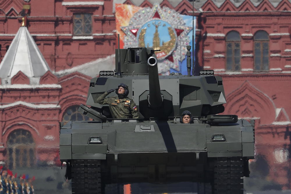 PRED OVIM RUSKIM SUPERTENKOM NATO JE NEMOĆAN: Zbog ovoga nevidljivu T-14 Armatu zovu najpametnijim tenkom na svetu!