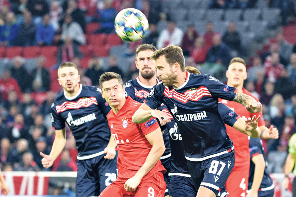 NENAD MILIJAŠ EVOCIRA USPOMENE NA UTAKMICU SA BAJERNOM: Prošlo je 12 godina, a još se priča o tom meču... (FOTO)