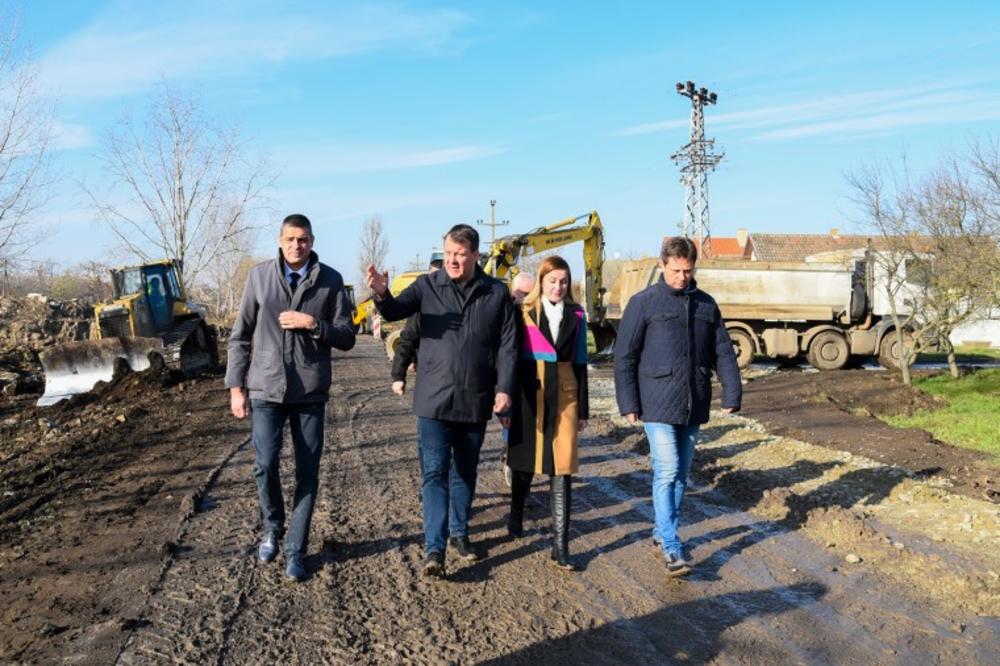 Predsednik Pokrajinske Mirović danas obišao radove na izgradnji puta Stapar–Sivac