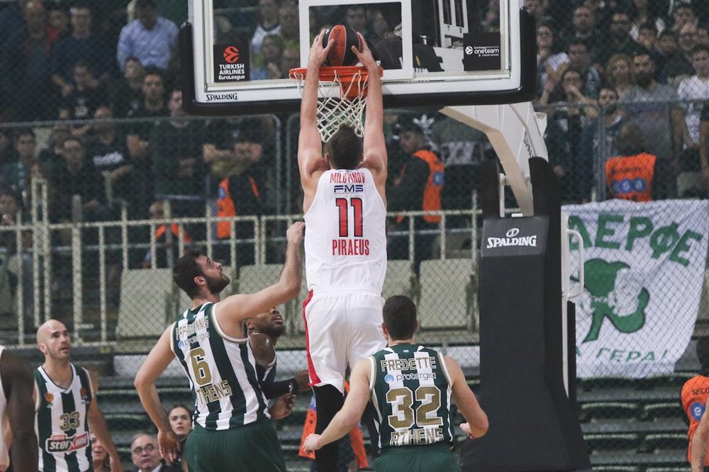 VUJOŠEVIĆ MU JE BRANIO DA SE VIĐA SA NJOM! SANDRA PARTIZAN ne odustaje: Čestitala Milutinovu prelazak u CSKA!  FOTO