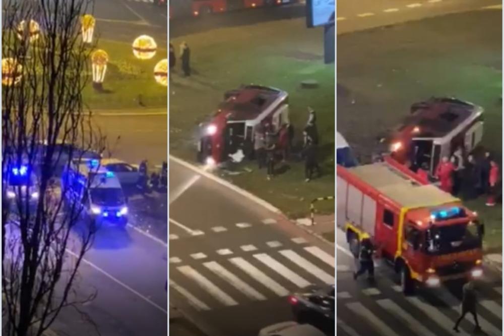 AUTOMOBIL PREVRNUO MINIBUS U NOVOM BEOGRADU: Haos na kružnom toku, povređeno nekoliko osoba! (VIDEO)