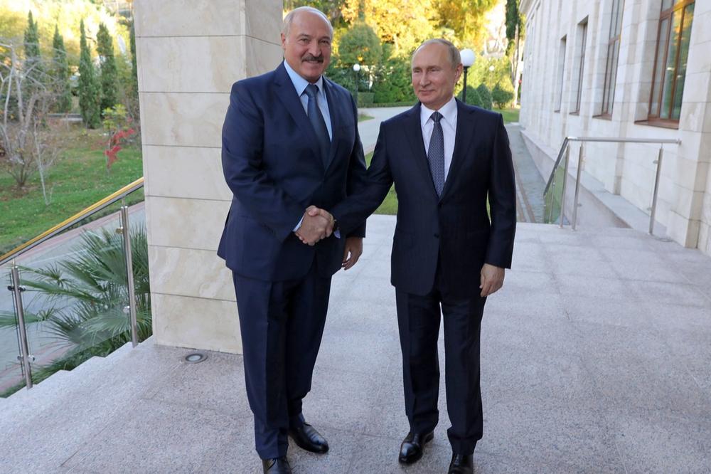 PUTIN I LUKAŠENKO SE SASTALI U SOČIJU: Lideri Rusije i Belorusije 5 i po sati razgovarali o bližoj saradnji dve države!