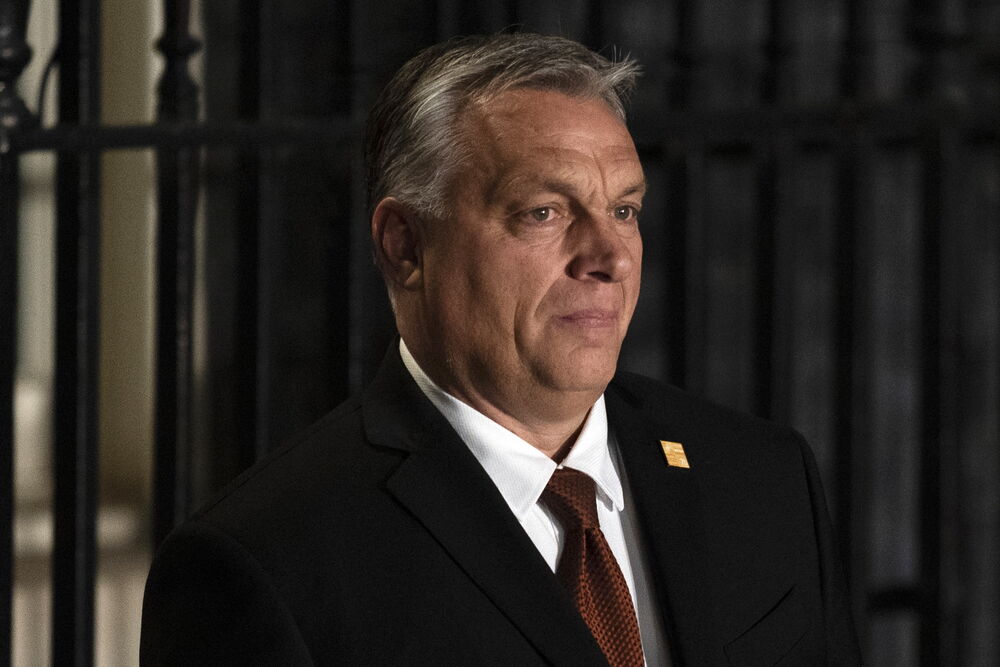 Viktor Orban, epa08042340