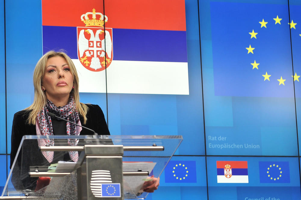 JOKSIMOVIĆEVA POSLE OTVARANJA POGLAVLJA 4: Srbija već pregovara po striktnijoj metodologiji